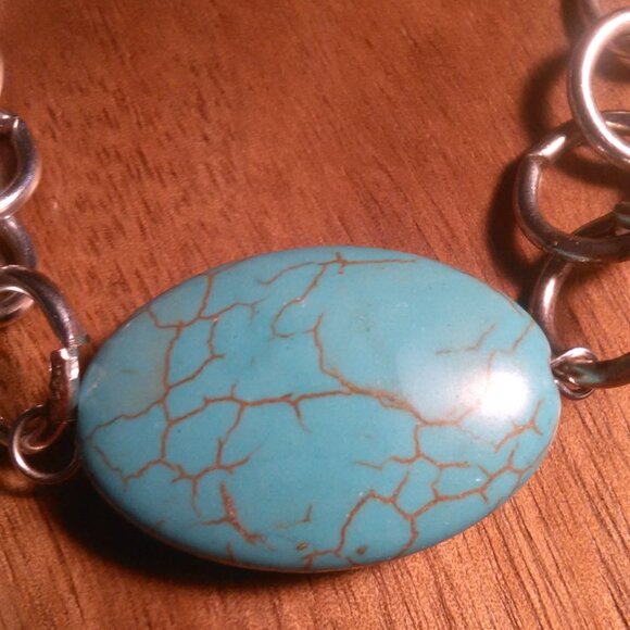Mojave Blue Turquoise Silvertone Toggle Bracelet - Picture 3 of 14